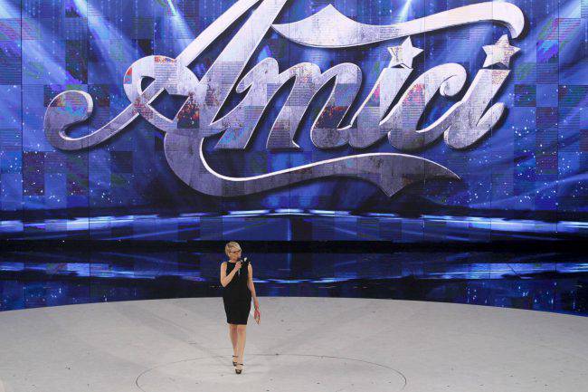 MARIA DE FILIPPI Q7T6617 650x433 1