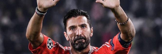 buffon saluta