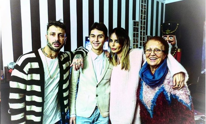 fabrizio-corona-natale-nina-moric-carlos-maria