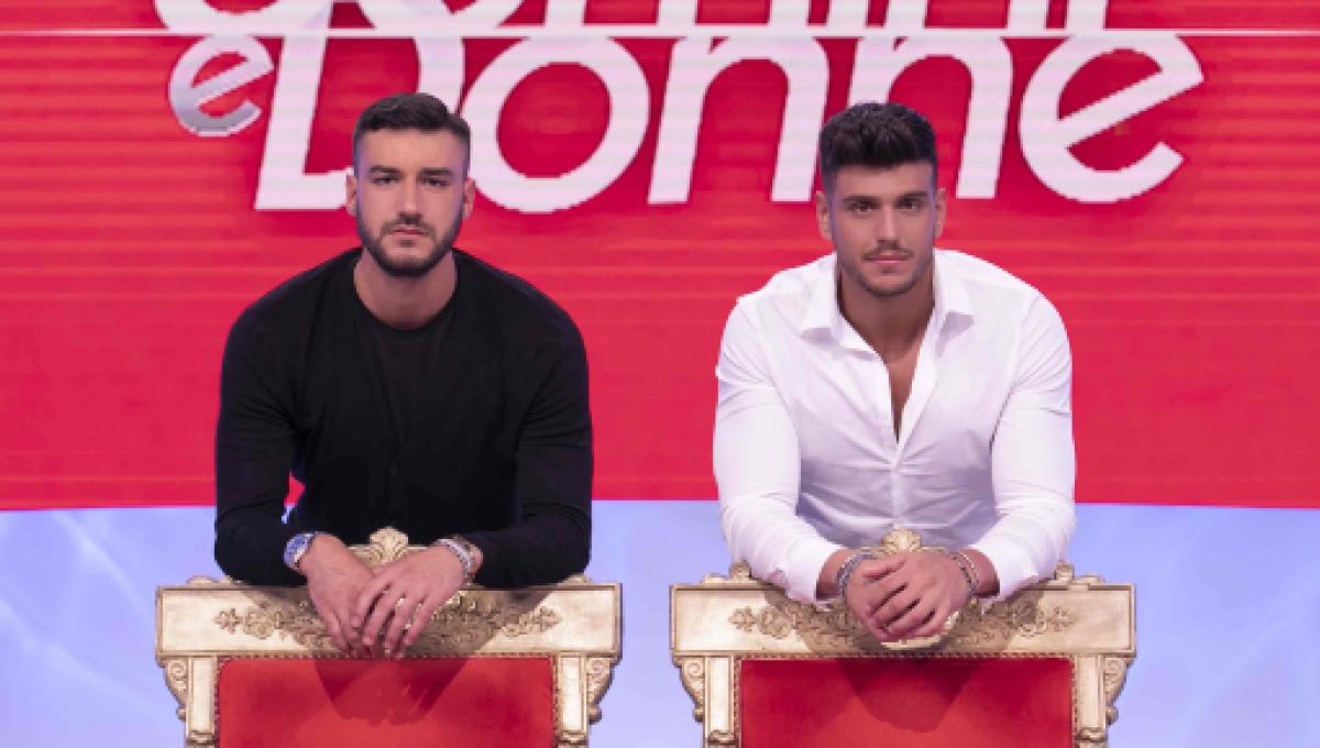 luigi-mastroianni-e-lorenzo-riccardi-tronisti-di-uomini-e-donne-giulia-cavaglia