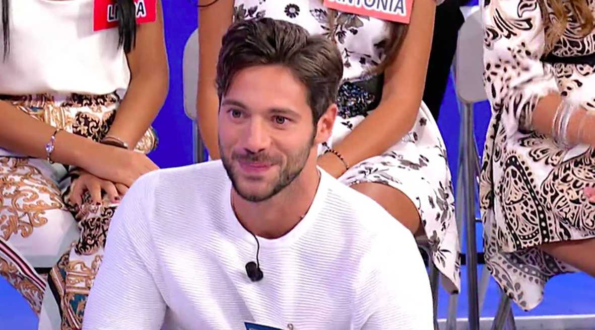 karina-cascella-uomini-e-donne-teresa-mara-gianni-sperti-tina-cipollari