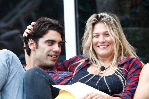 Dereviankina-dasha-kina-stefano-sala-bendetta-mazza-grande-fratello-vip-aereo-gfvip