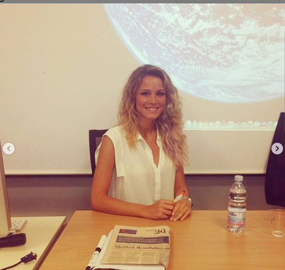 diletta-leotta-Ten-Years-Challenge-10-years-challenge