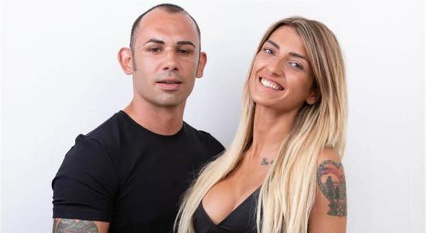 Temptation Island, Ciavy e Valeria, boom di polemiche: «In tv fanno vedere ciò che vogliono loro»