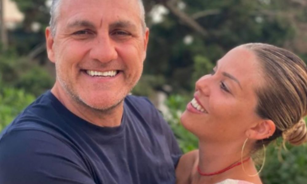 vieri e costanza abbraccio 1000x600 1