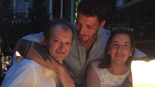 stefano de martino genitori