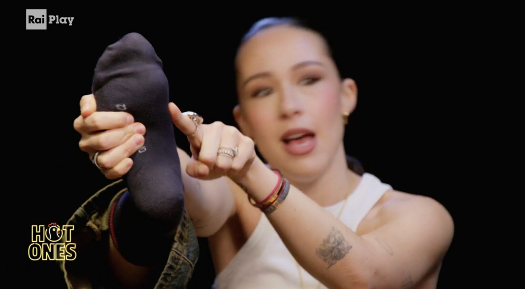 aurora ramazzotti alluce valgo